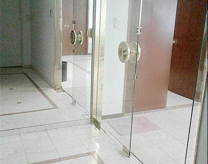 Oficina a la venta en  Tribunales 3