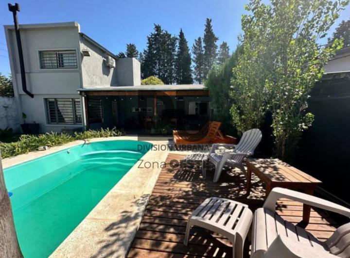 Casa a la venta en La Reja, Moreno 5