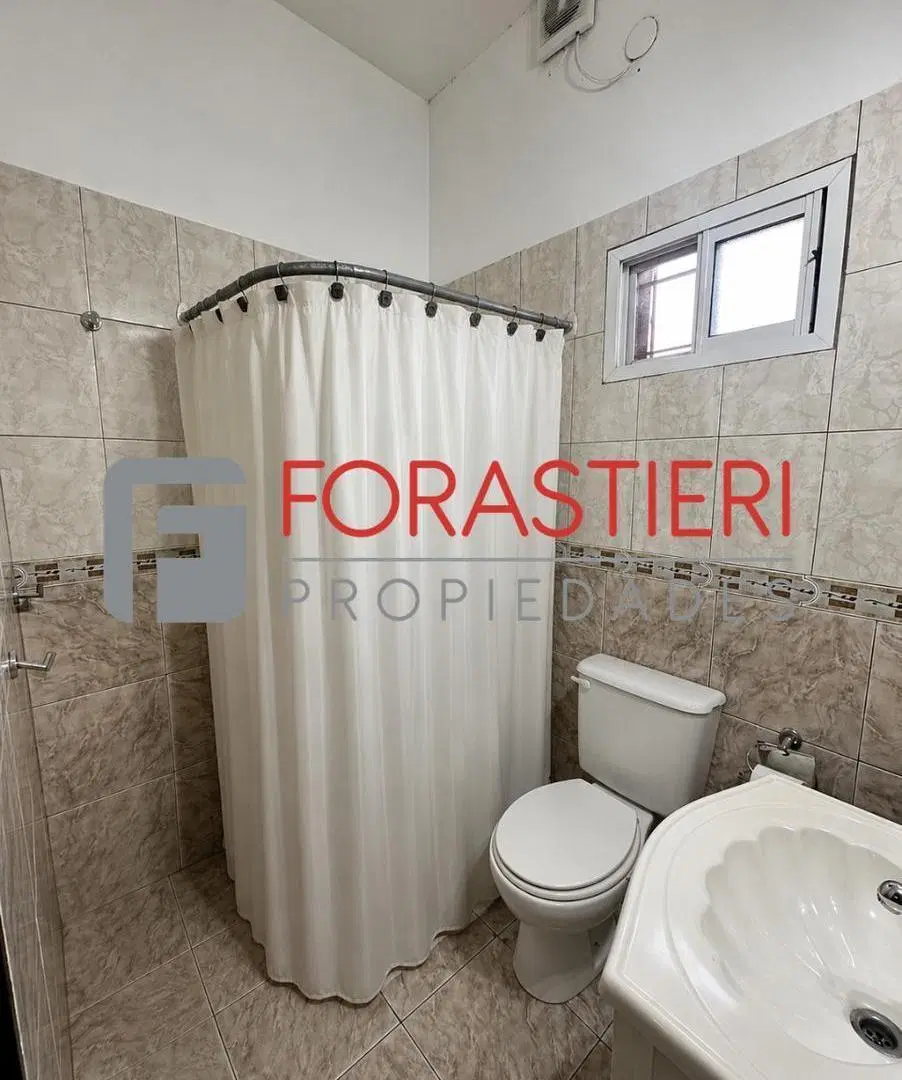 Casa en venta de 4 ambientes en Victoria 2