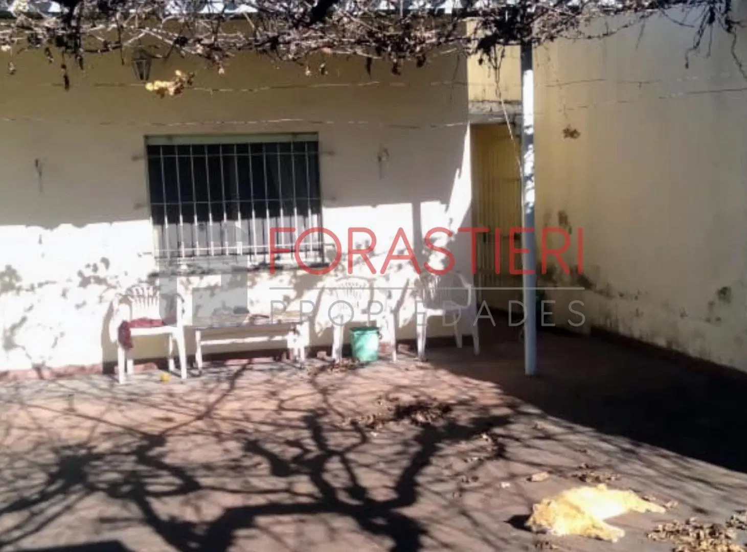 Casa en Caseros 8