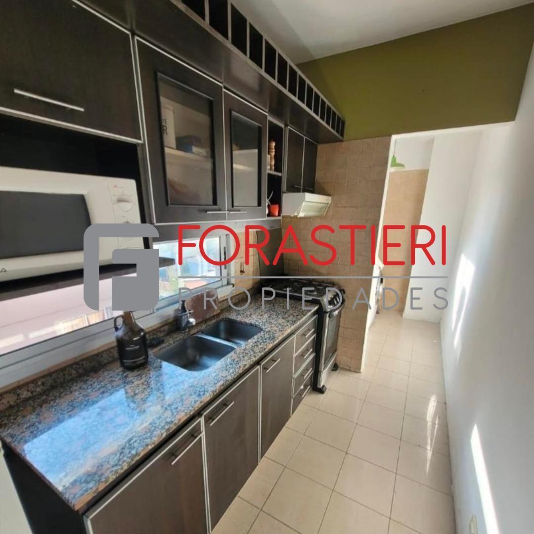 Foto de Departamento en venta de 3 ambientes en Munro, imagen 2