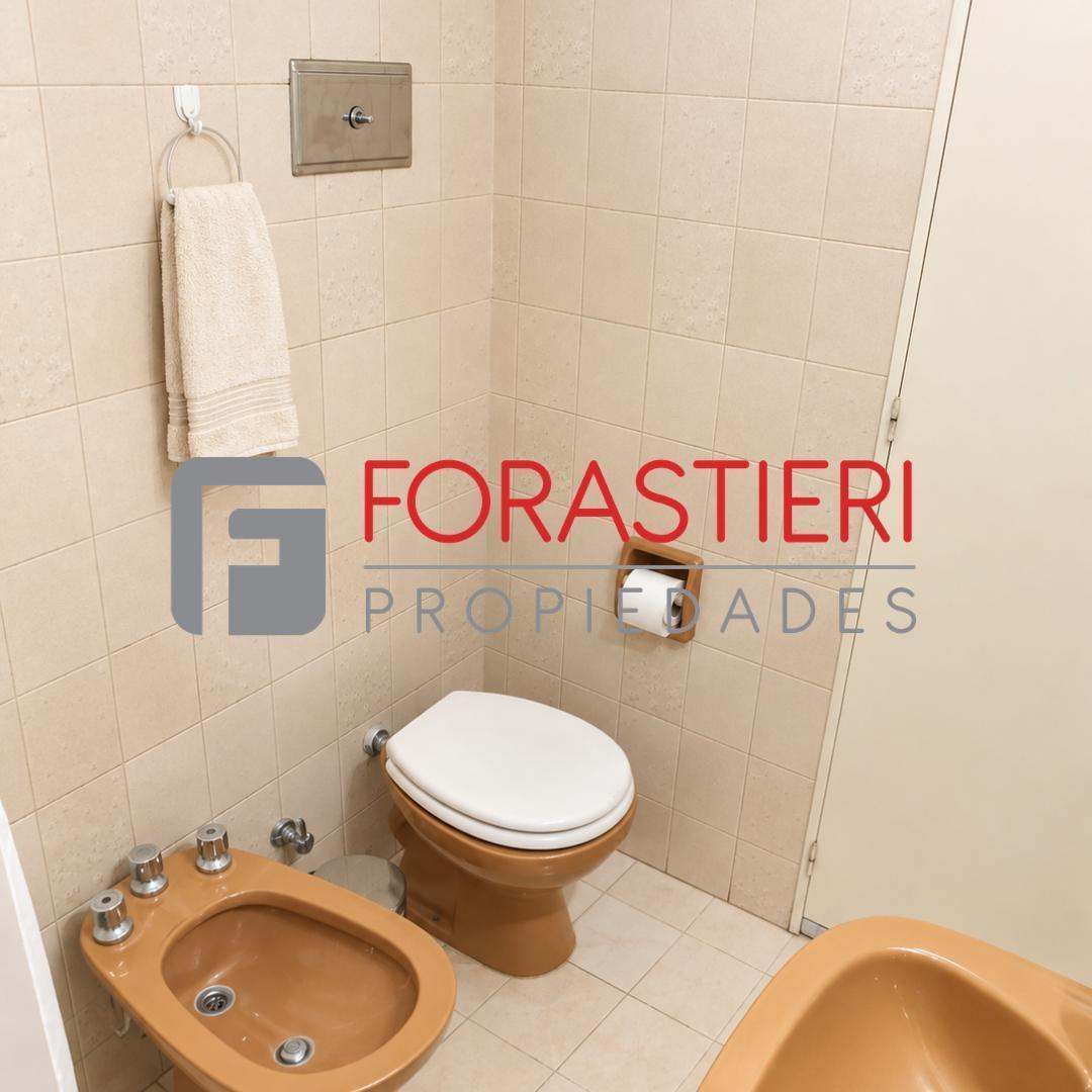 Foto de Departamento de dos ambientes en venta Villa Urquiza, imagen 2
