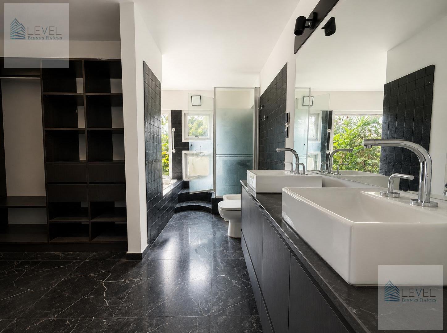 Foto de Casa De Categoria 3 Dormitorios La Arbolada Holywood, imagen 4