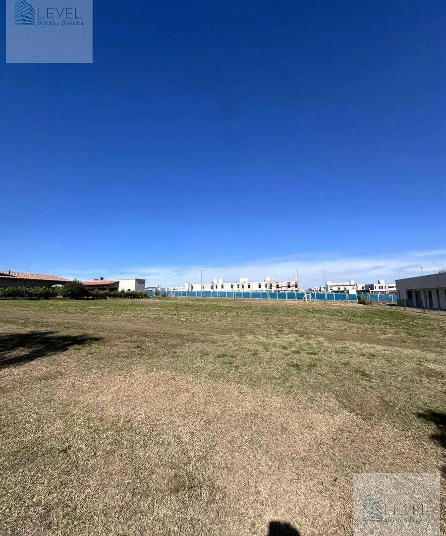 Terreno 1500m2 La Cascada Country Golf 2