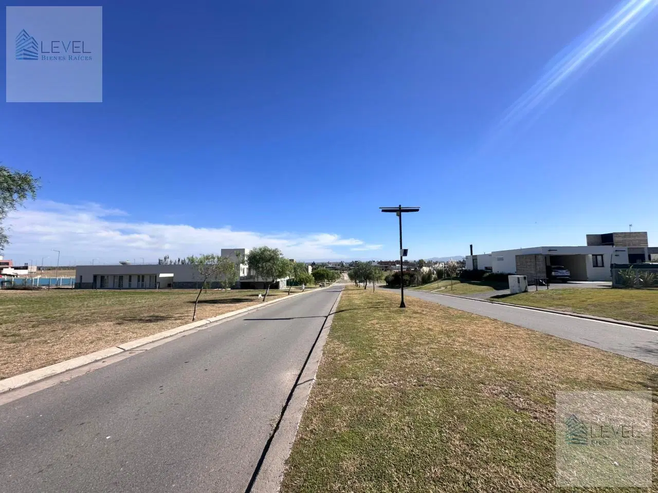 Terreno 1500m2 La Cascada Country Golf 8