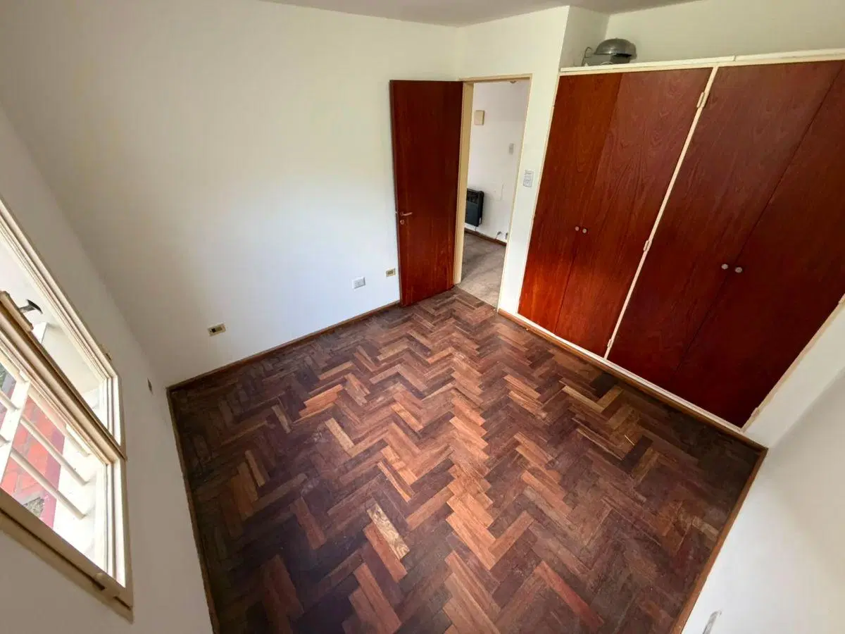 Viví en una de las mejores zonas de Córdoba! Casa 3 Dorm en alquiler 3