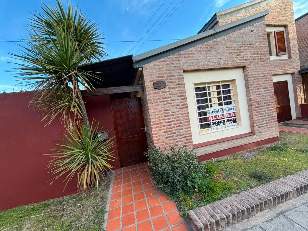 Viví en una de las mejores zonas de Córdoba! Casa 3 Dorm en alquiler 8