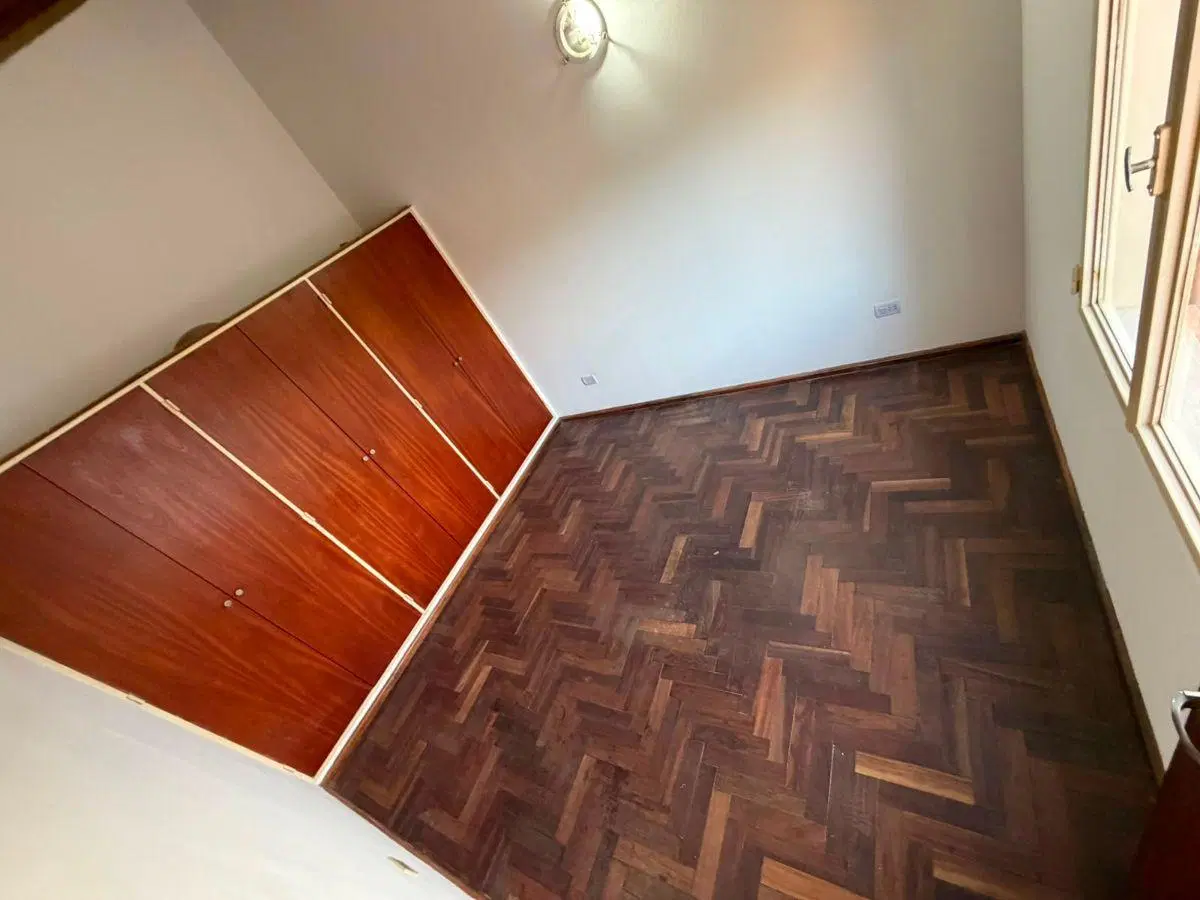 Viví en una de las mejores zonas de Córdoba! Casa 3 Dorm en alquiler 4