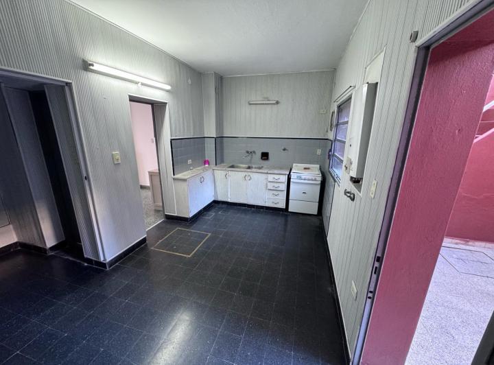 Departamento en  Venta a pocos metros de Av. Pellegrini 5
