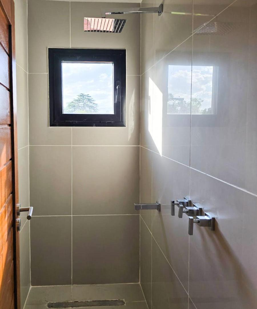Foto de Venta Casa 4 Dormi. Quincho Pileta Costa Azul Carlos Paz, imagen 2