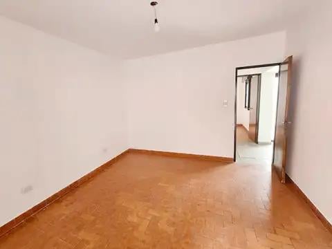 Foto de VENTA PH, DOS DORMITORIO LUIS AGOTE ROSARIO, imagen 3