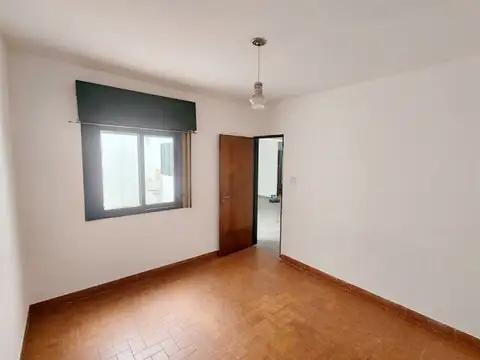 Foto de VENTA PH, DOS DORMITORIO LUIS AGOTE ROSARIO, imagen 1