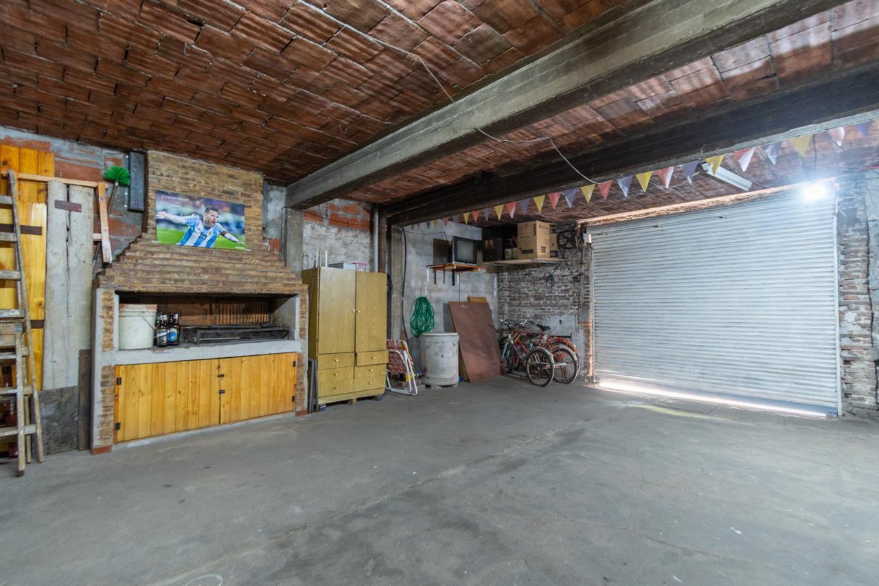 Foto de VENTA CASA 3 DORMITORIOS CON GALPON BARRIO BELLA VISTA, imagen 3