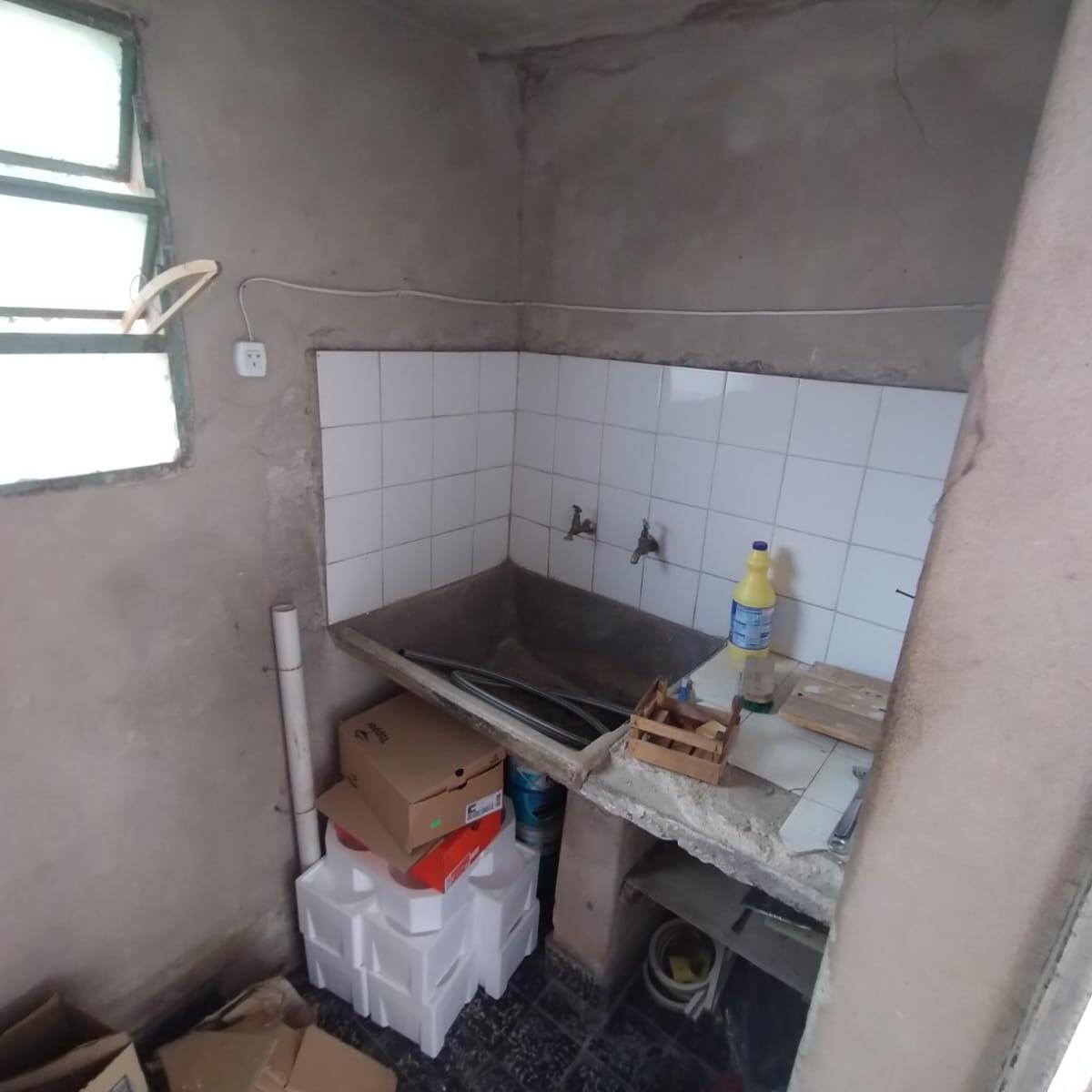 Vendo Casa 2 Dormit B° San Pablo a Reciclar. No Apta Credito 4