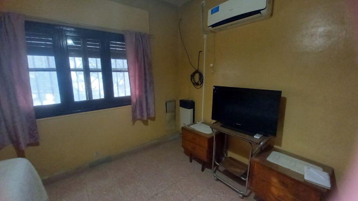 Foto de VENTA CASA 2 DORMIT. LICEO SEGUNDA SECCION, imagen 5