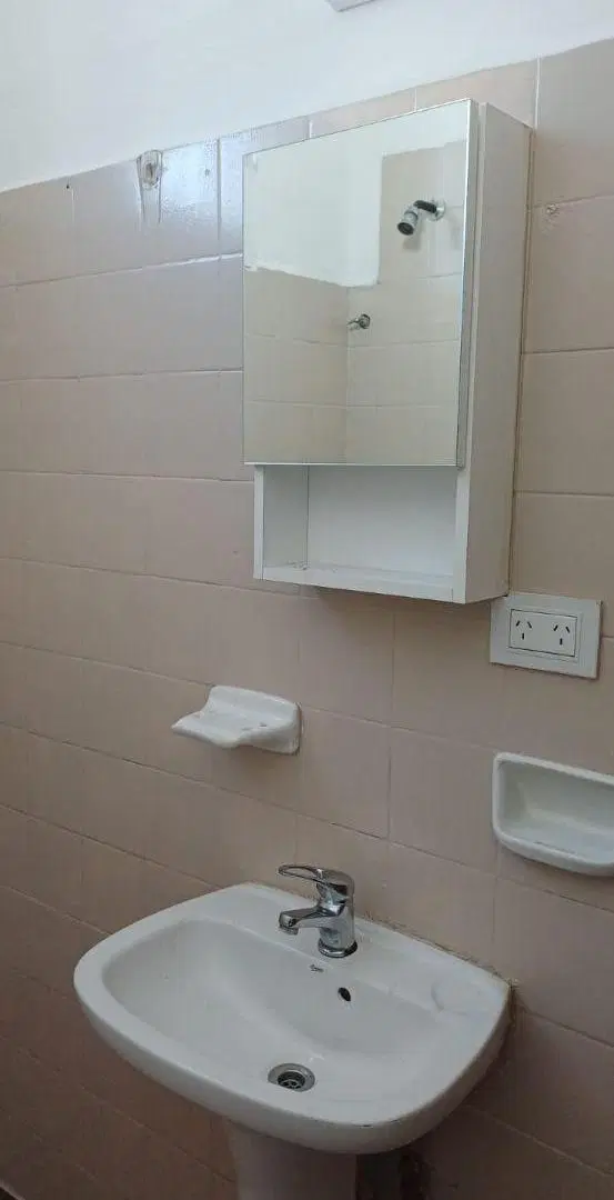 ALQUILER CASA 1 DORMITORIO C/COCHERA LOS GIGANTES ANEXO 8