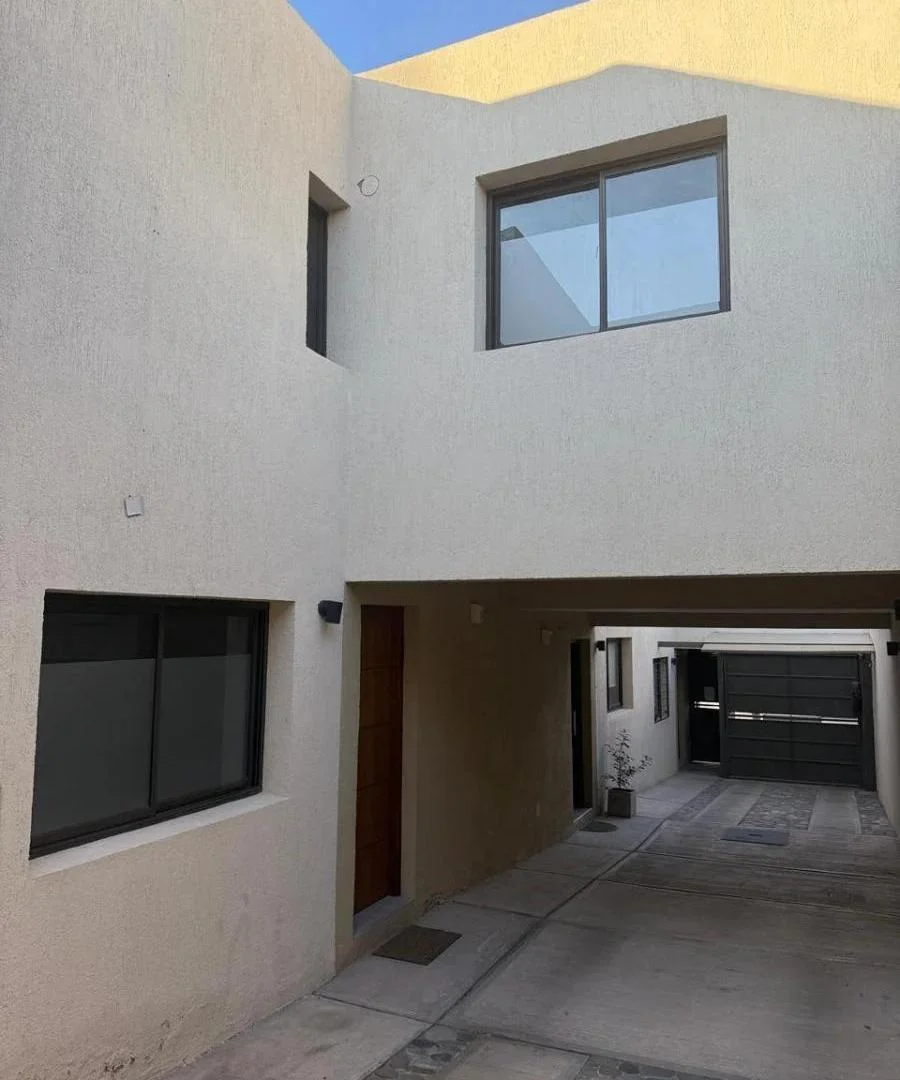 Foto de VENTA DUPLEX BARRIO ALTO MENDOZA, imagen 3