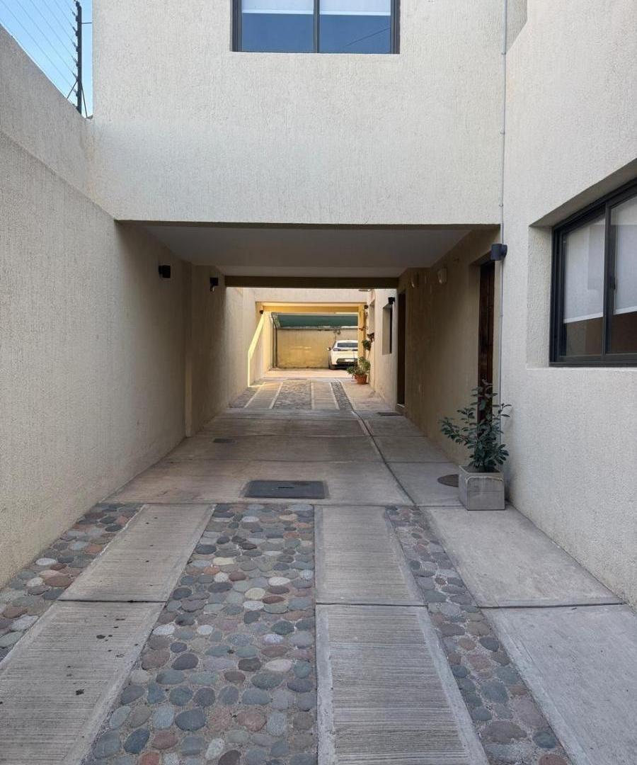 Foto de VENTA DUPLEX BARRIO ALTO MENDOZA, imagen 4