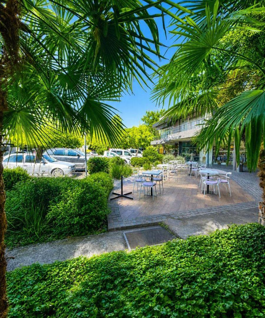 Foto de ALQUILER LOCAL COMERCIAL CHACRAS DE CORIA, imagen 5