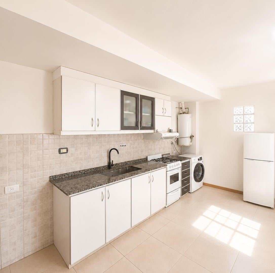 Foto de VENTA DEPARTAMENTO PB GODOY CRUZ, imagen 2
