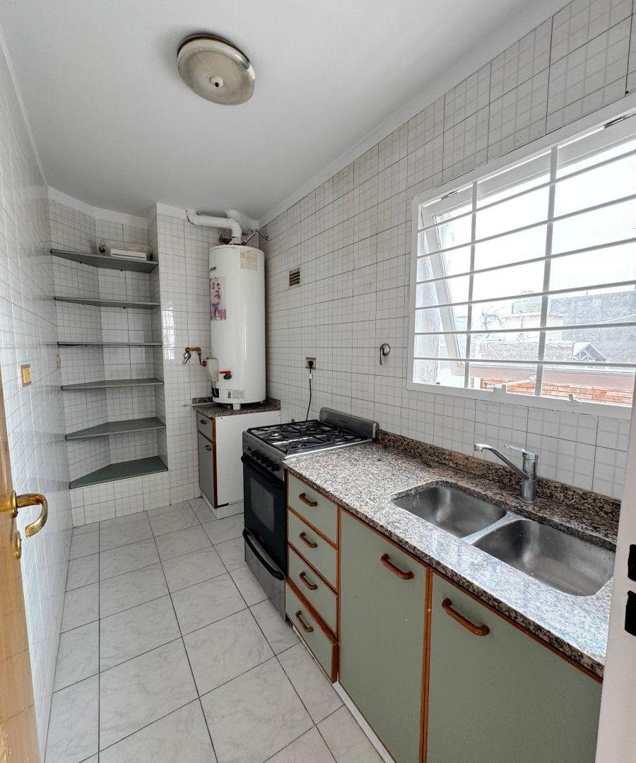 Foto de Departamento en Alquiler de 1 dormitorio en alquiler en Calle Belgrano, imagen 1