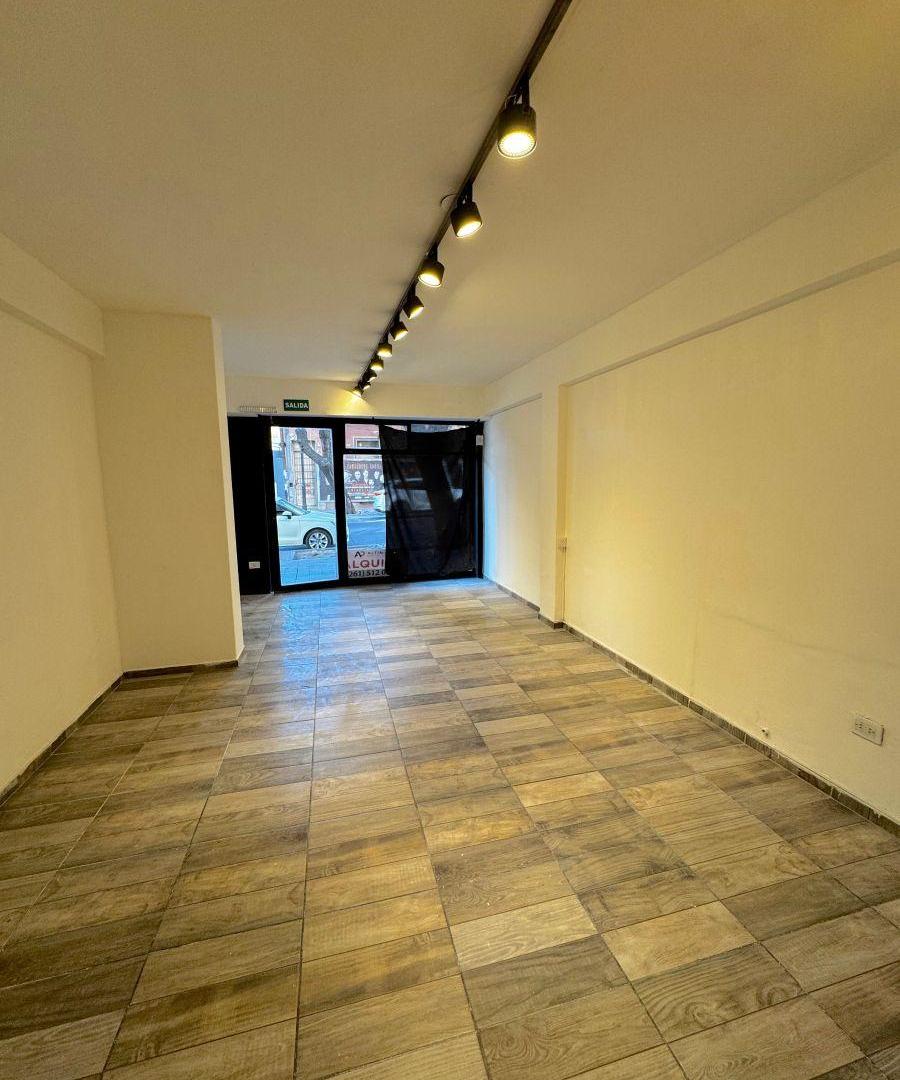 Foto de Alquiler Local Comercial/Oficina cercanías Casa Gobierno, Poder, imagen 5