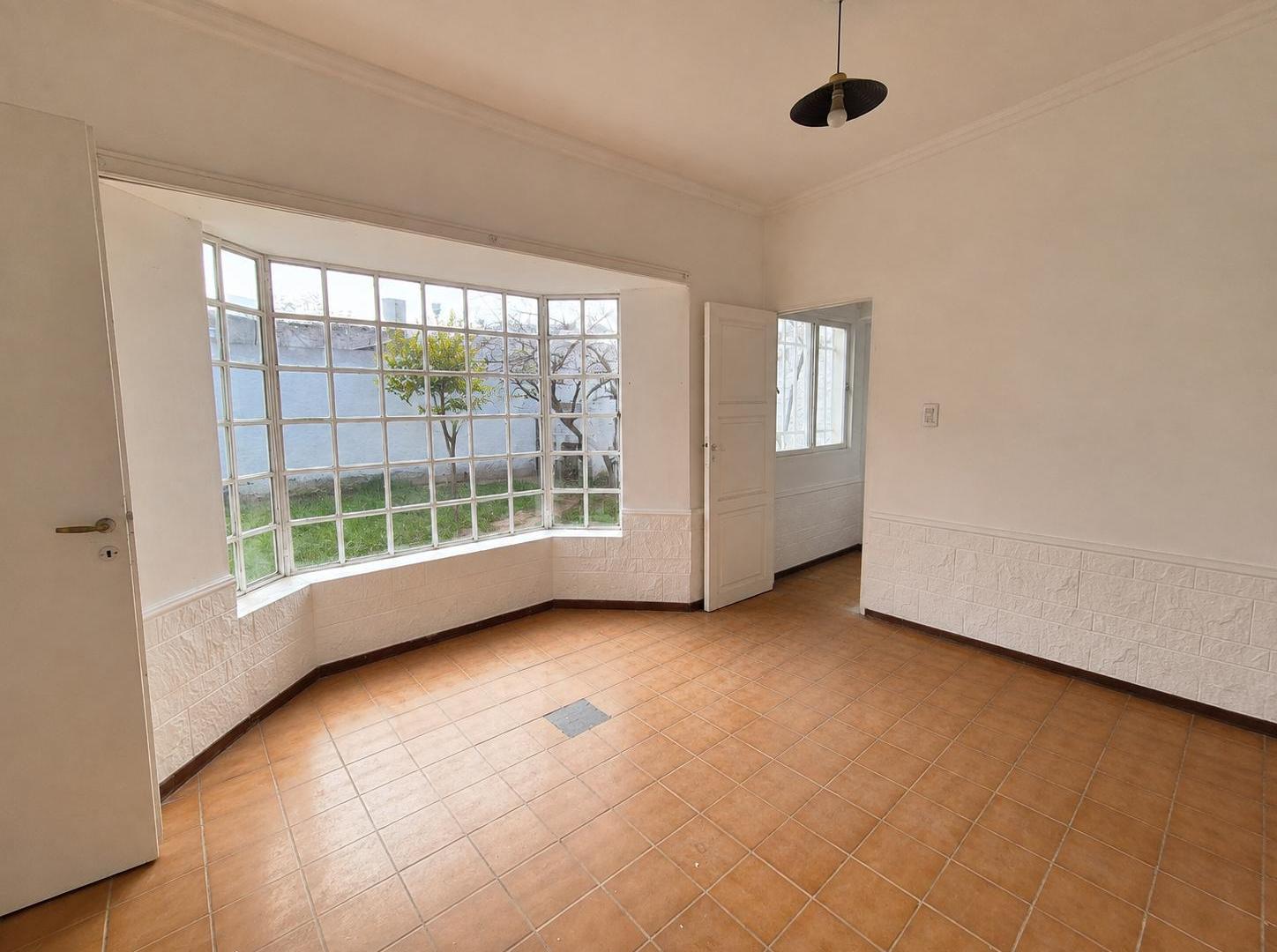 Foto de **CASA EN ALQUILER EN GODOY CRUZ – CALLE MANSILLA**, imagen 4