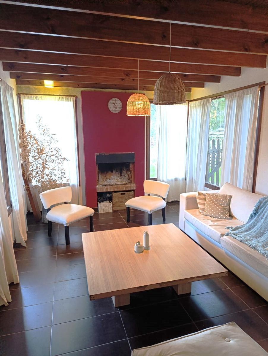 Casa en Venta o Permuta. Retasada. Impecable. Mar Azul. 5