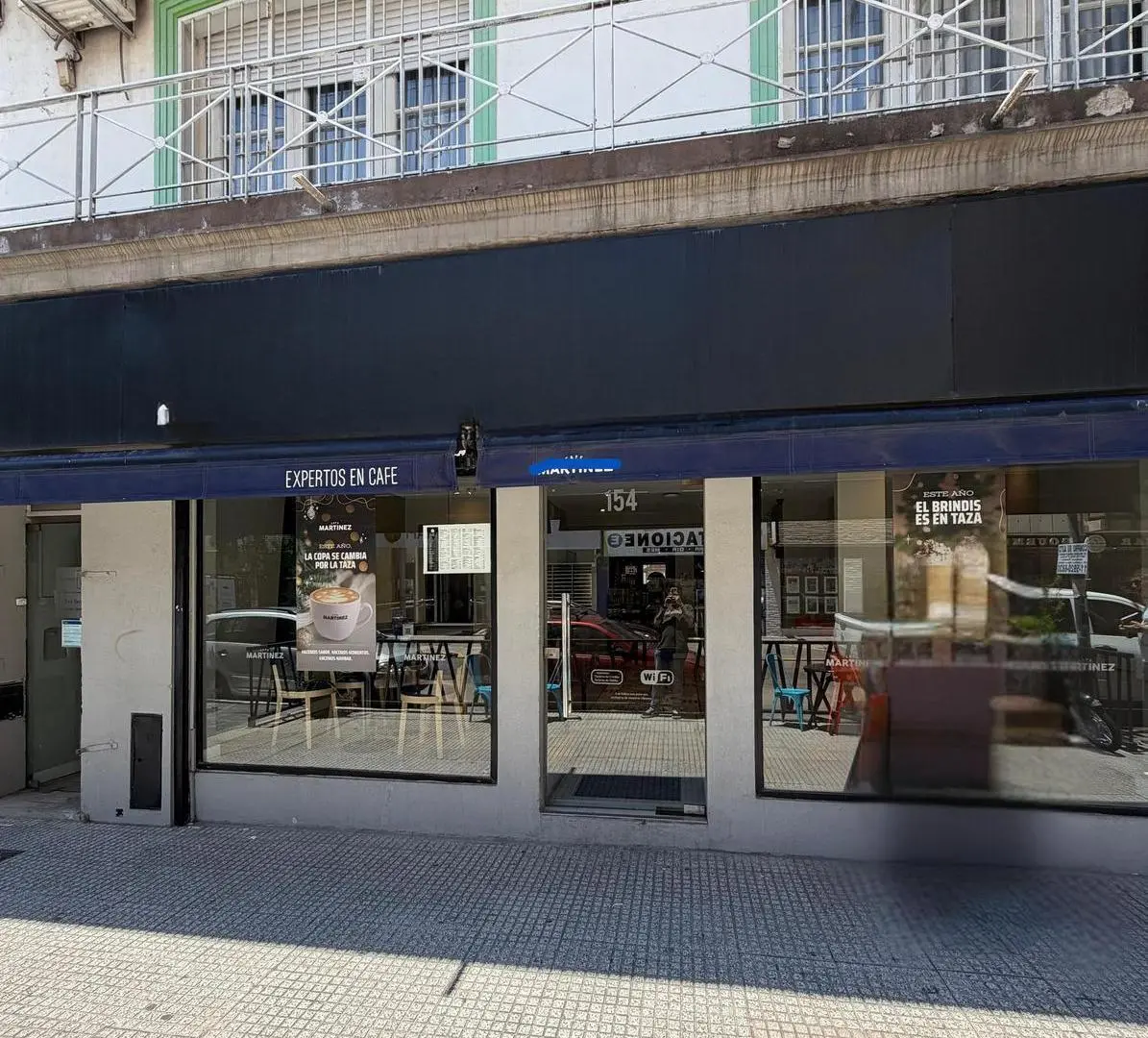Local en alquiler. Las Lomitas, L de Zamora. Único por ubicación, dimensiones  y estado. 3