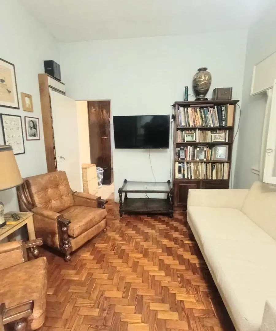 Casa tipo duplex en venta con dos locales comerciales. Lomas de Zamora Este 5
