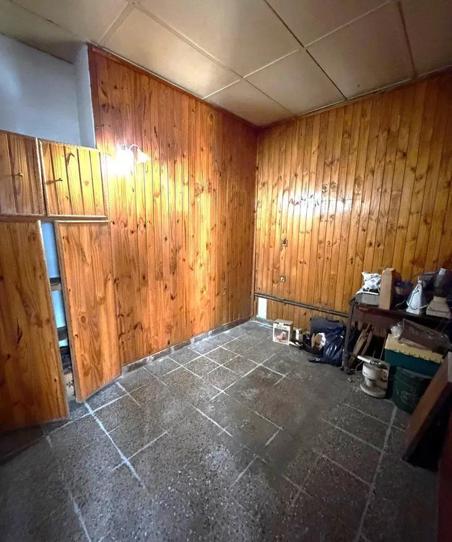 PH en Venta. Excelente ubicación. A Refaccionar, Oportunidad. Lomas Oeste. 1