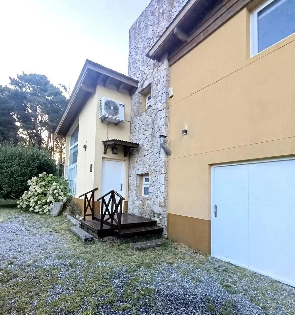 Importante Casa en venta. Impecable. Mar De Las Pampas 4