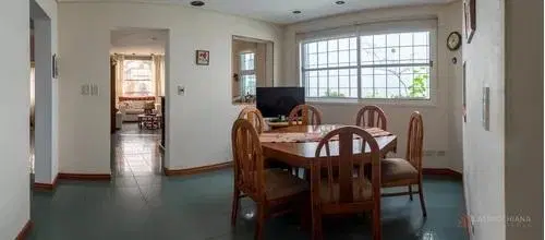 Casa en venta. Impecable - Retasada. Llavallol. 4