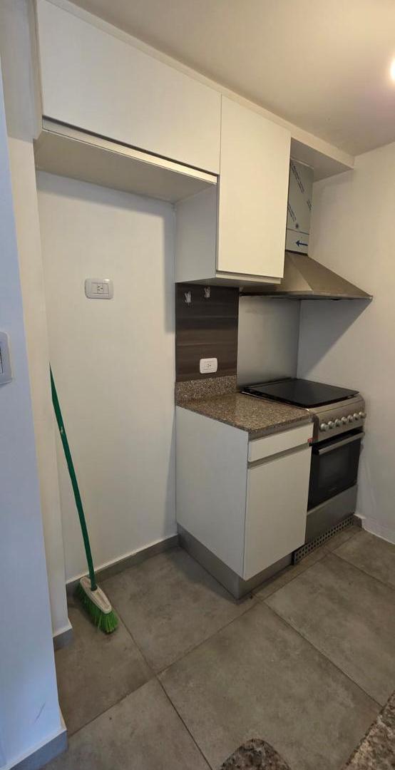 Foto de Departamento en Alquiler de 2 ambientes (IMPECABLE). L. Zamora Centro., imagen 3
