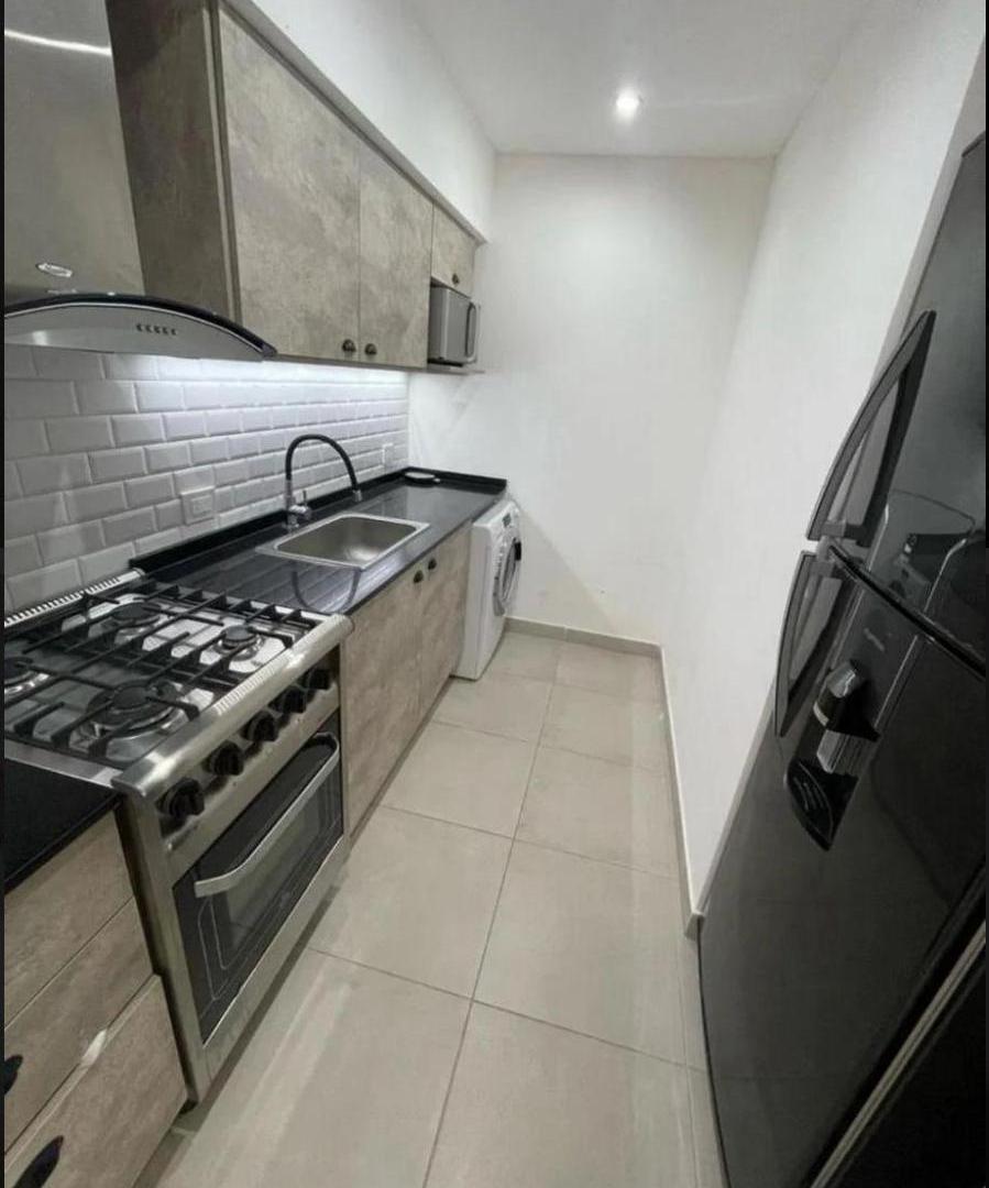 Foto de Hermoso Dpto. en venta. Terraza privada y Cochera. Complejo Ayres de, imagen 2