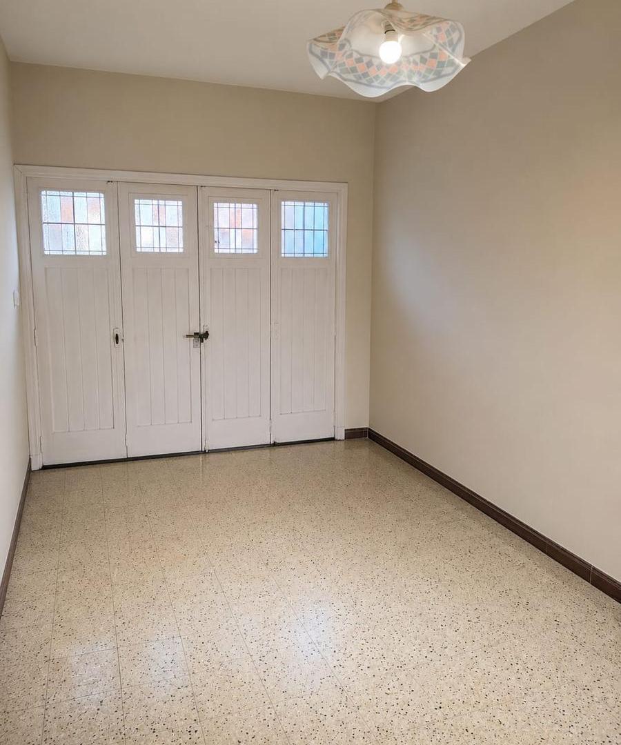 Foto de Casa en venta, construida sobre dos lotes. Turdera. Lomas de Zamora, imagen 4