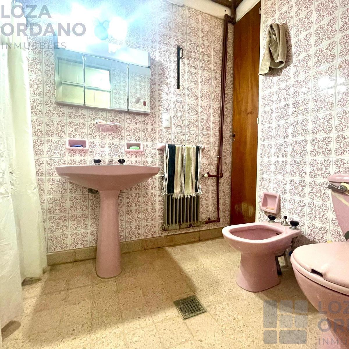 Venta de Casa en Alto Alberdi a Una Cuadra de Plaza Jeronimo del Barco 5
