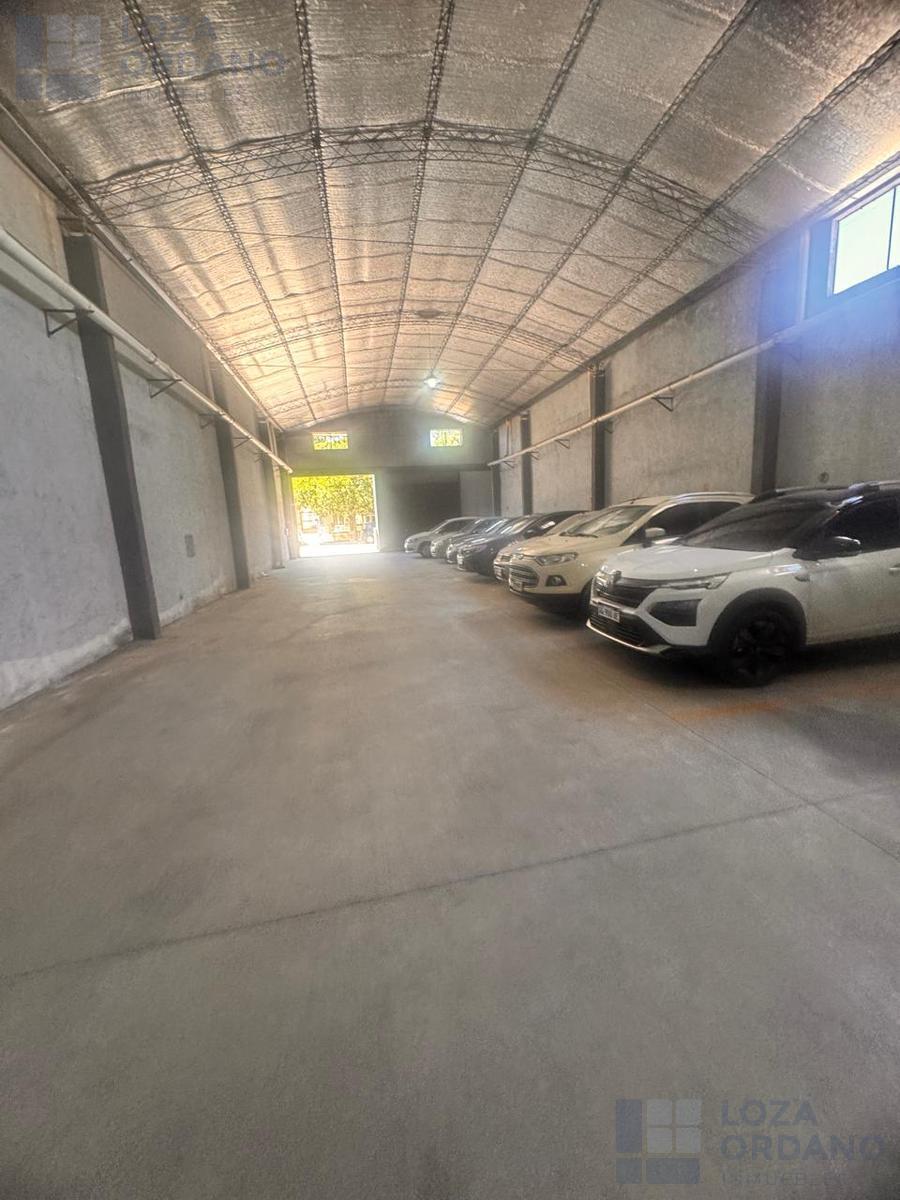 Venta de Galpon en Alta Cordoba 4