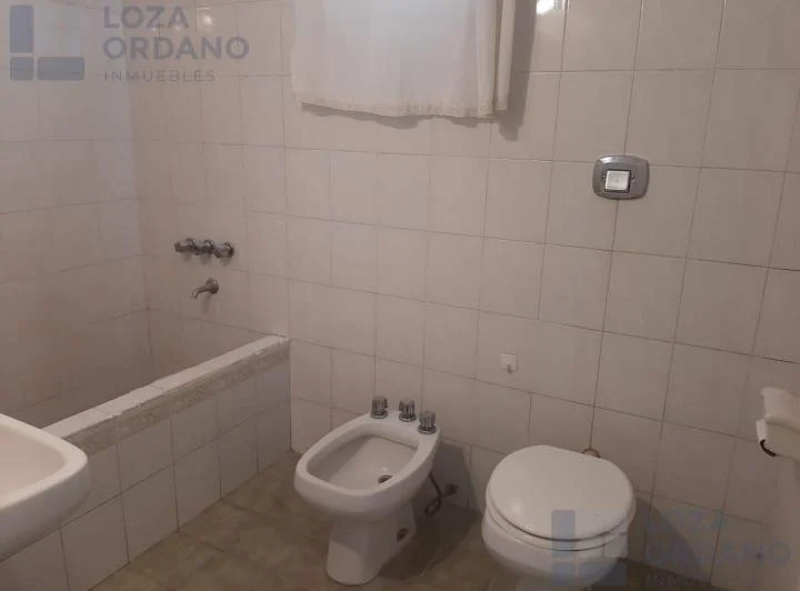 Casa en  ALQUILER 3DORM. BºPUEYRREDON 4