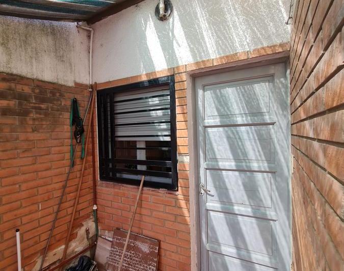 VENDO CASA EN BARRIO COFICO A REMODELAR. 5