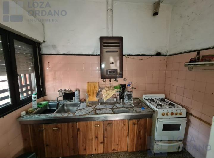 VENDO CASA EN BARRIO COFICO A REMODELAR. 3