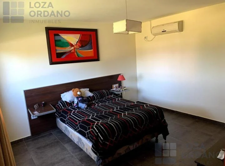 CASA EN ALQUILER B° CAUSANA 4