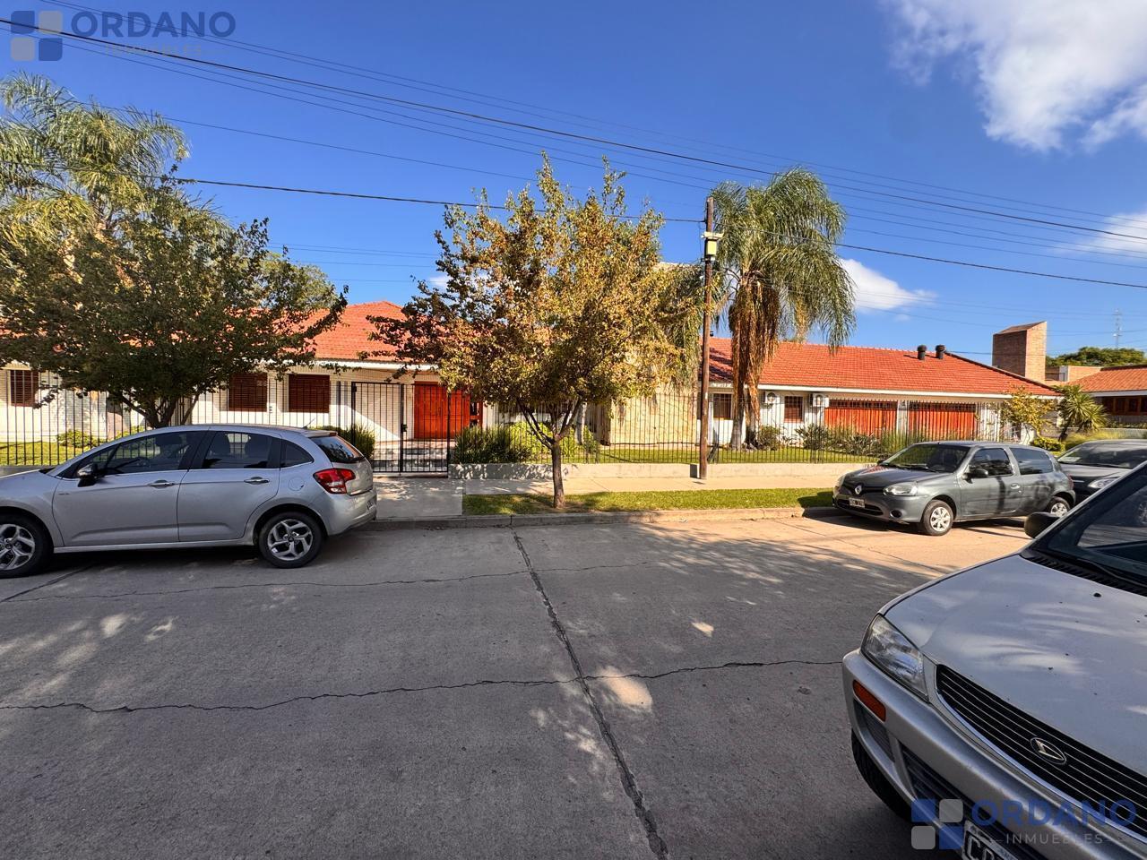 Casa en Granja De Funes