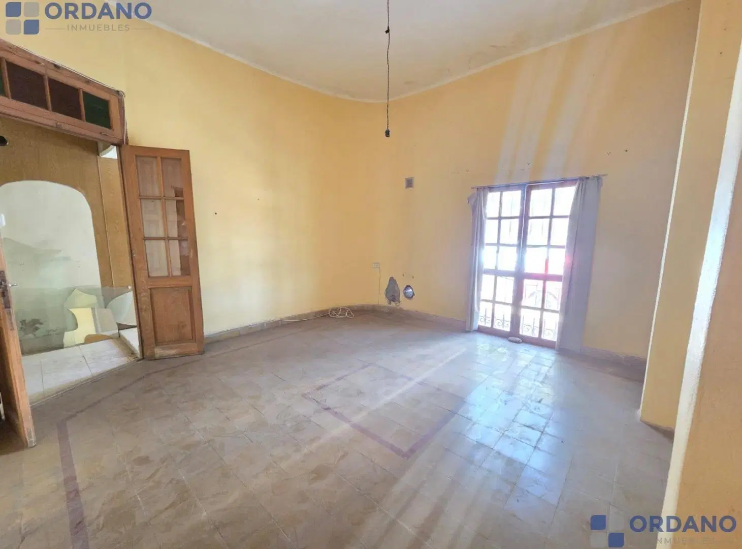 Venta Barrio Talleres Casa con Muy Buen Terreno 1