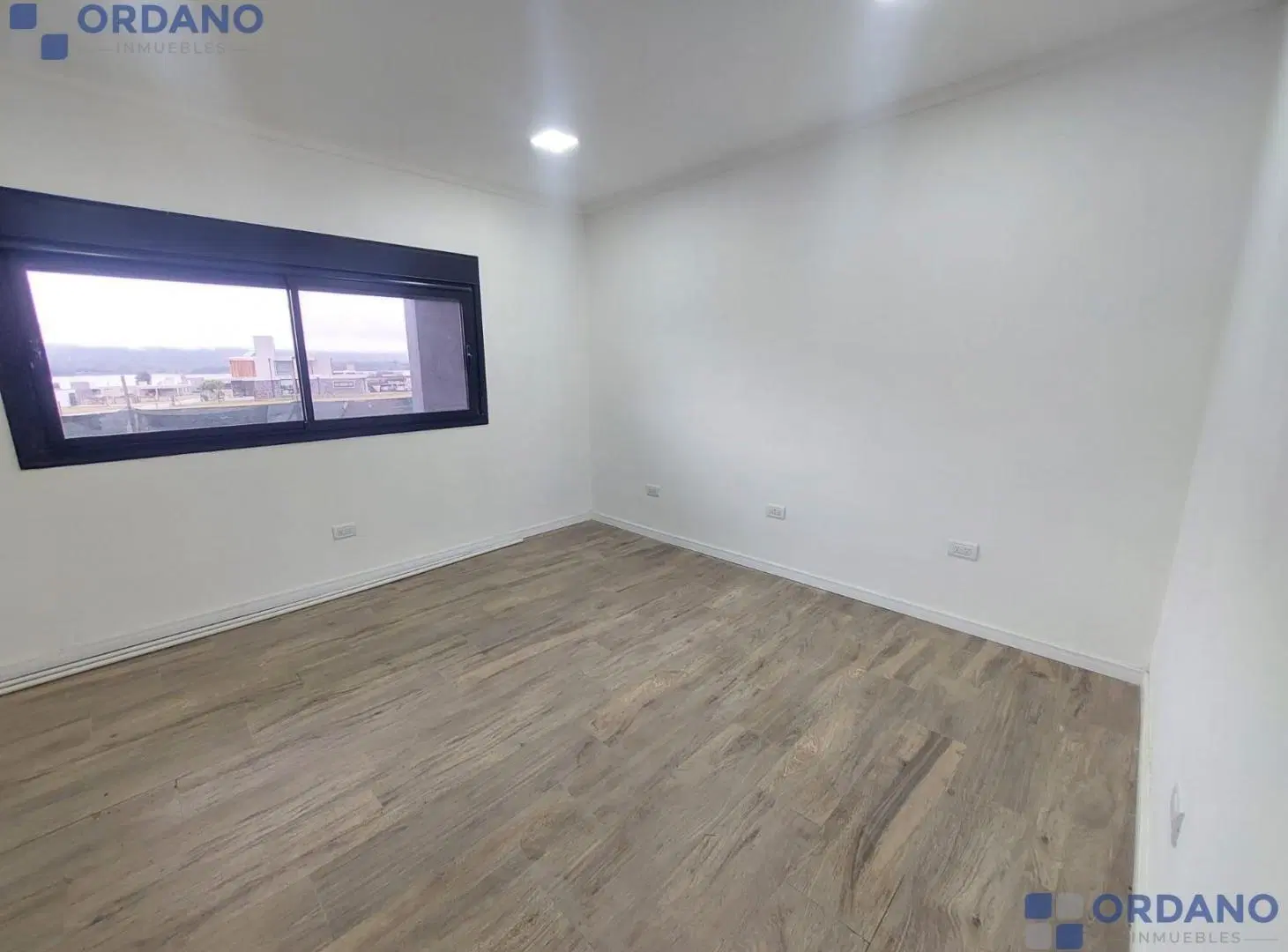 Venta casa en Puerto del Aguila 5