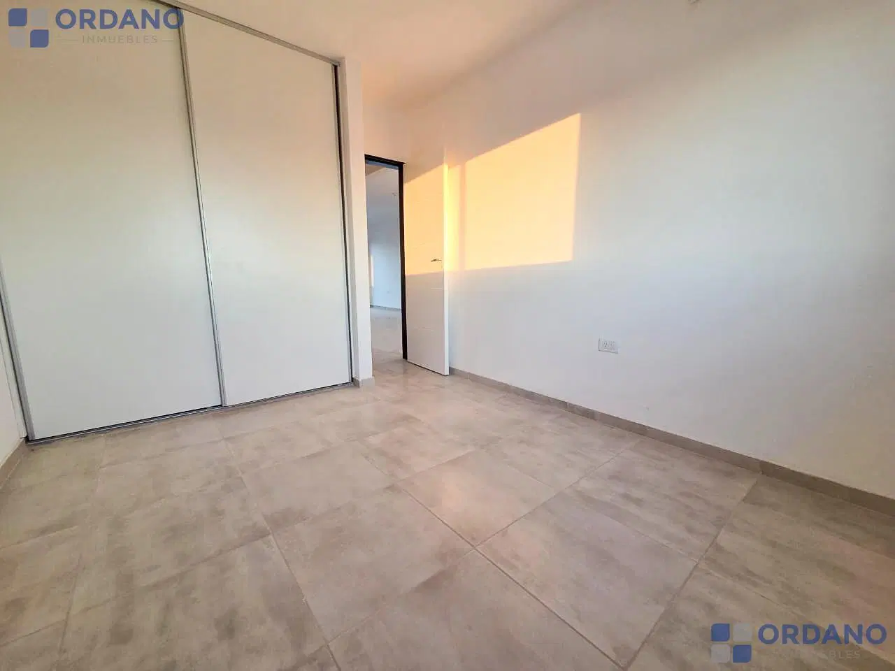 Duplex en venta 2 dormitorios Rincones de Manantiales 3