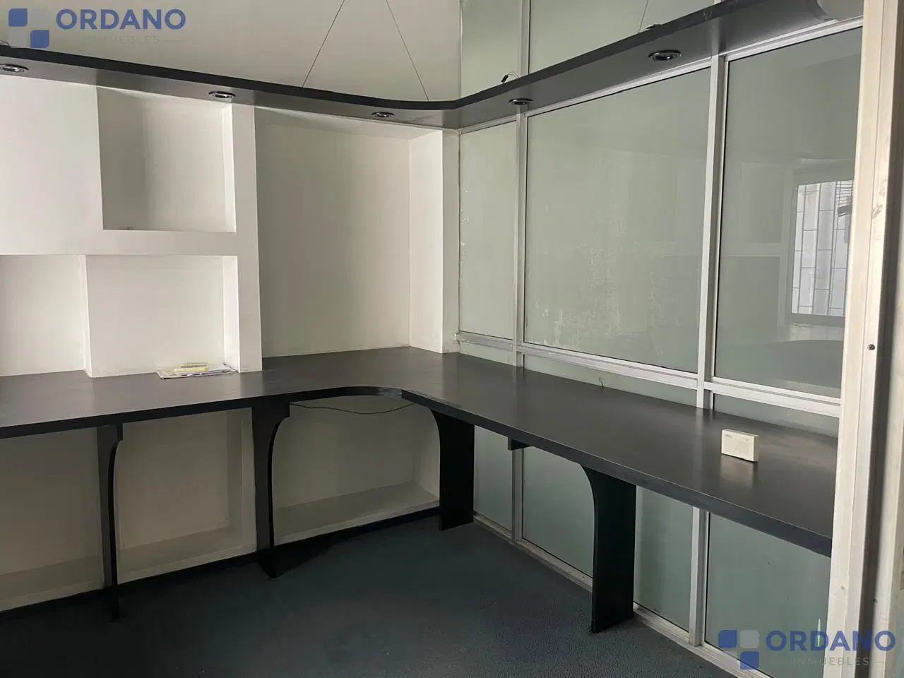 Oficina en alquiler 2