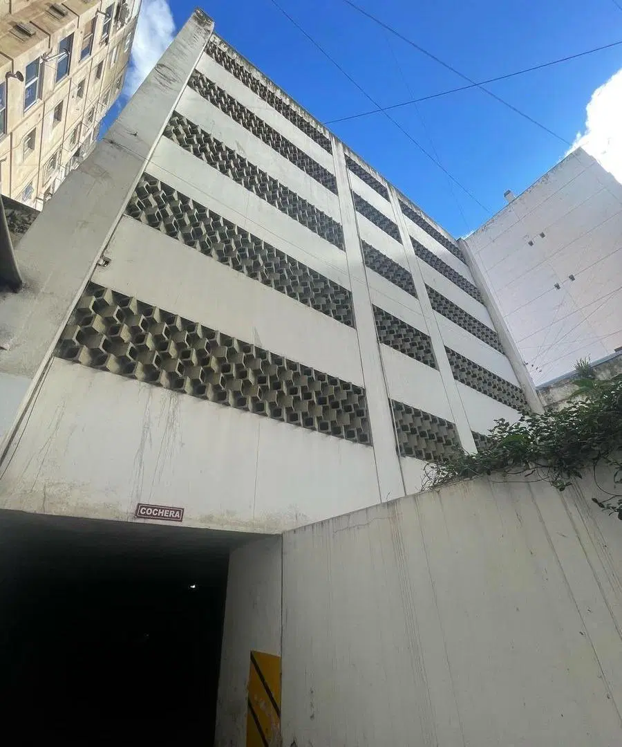Cochera en Centro - Av Colón y cañada con financiación disponible 8
