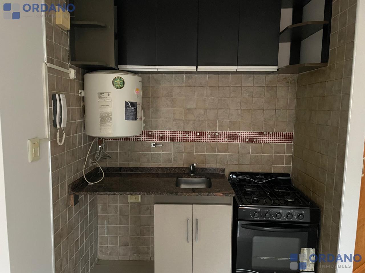 Foto de Departamento En Alquiler B. Gral. Paz 1dorm, imagen 1