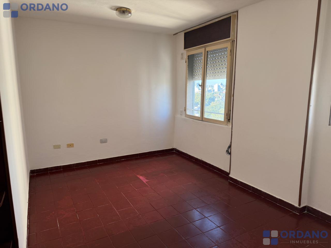 Foto de Departamento en Alquiler B° Alto Alberdi, imagen 2
